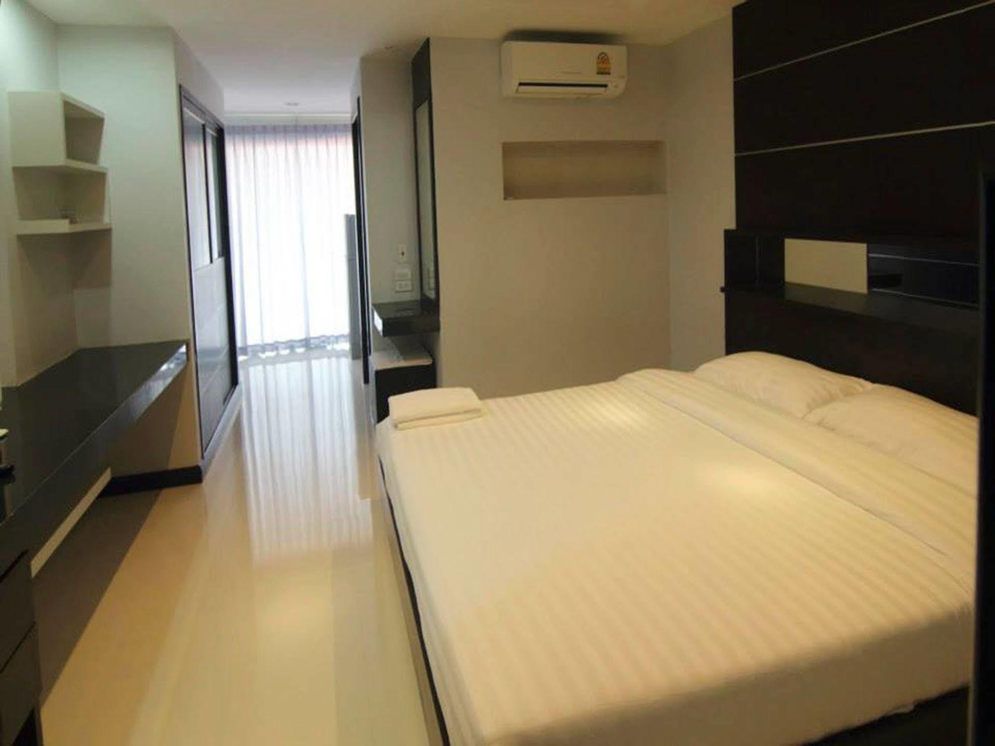Smith Residence Surat Thani Exterior photo