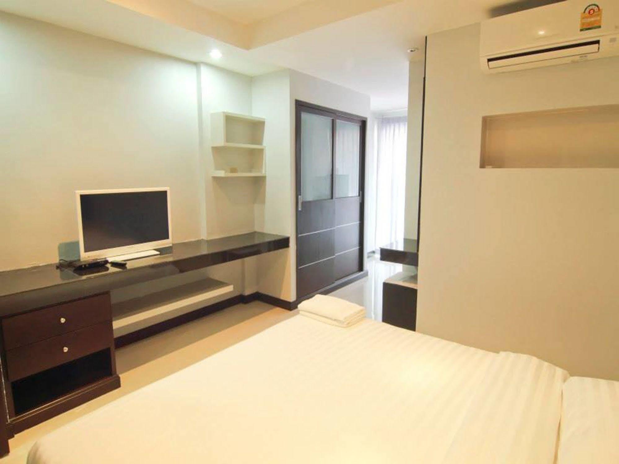 Smith Residence Surat Thani Exterior photo