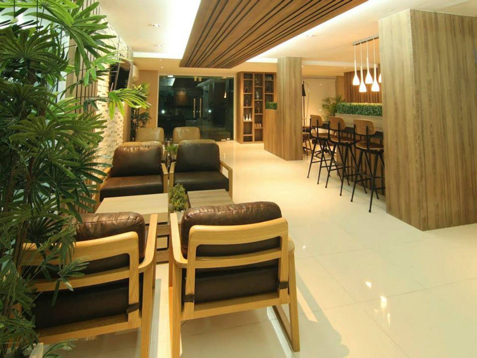 Smith Residence Surat Thani Exterior photo